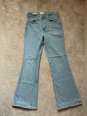 Universal Thread high rise flare jean